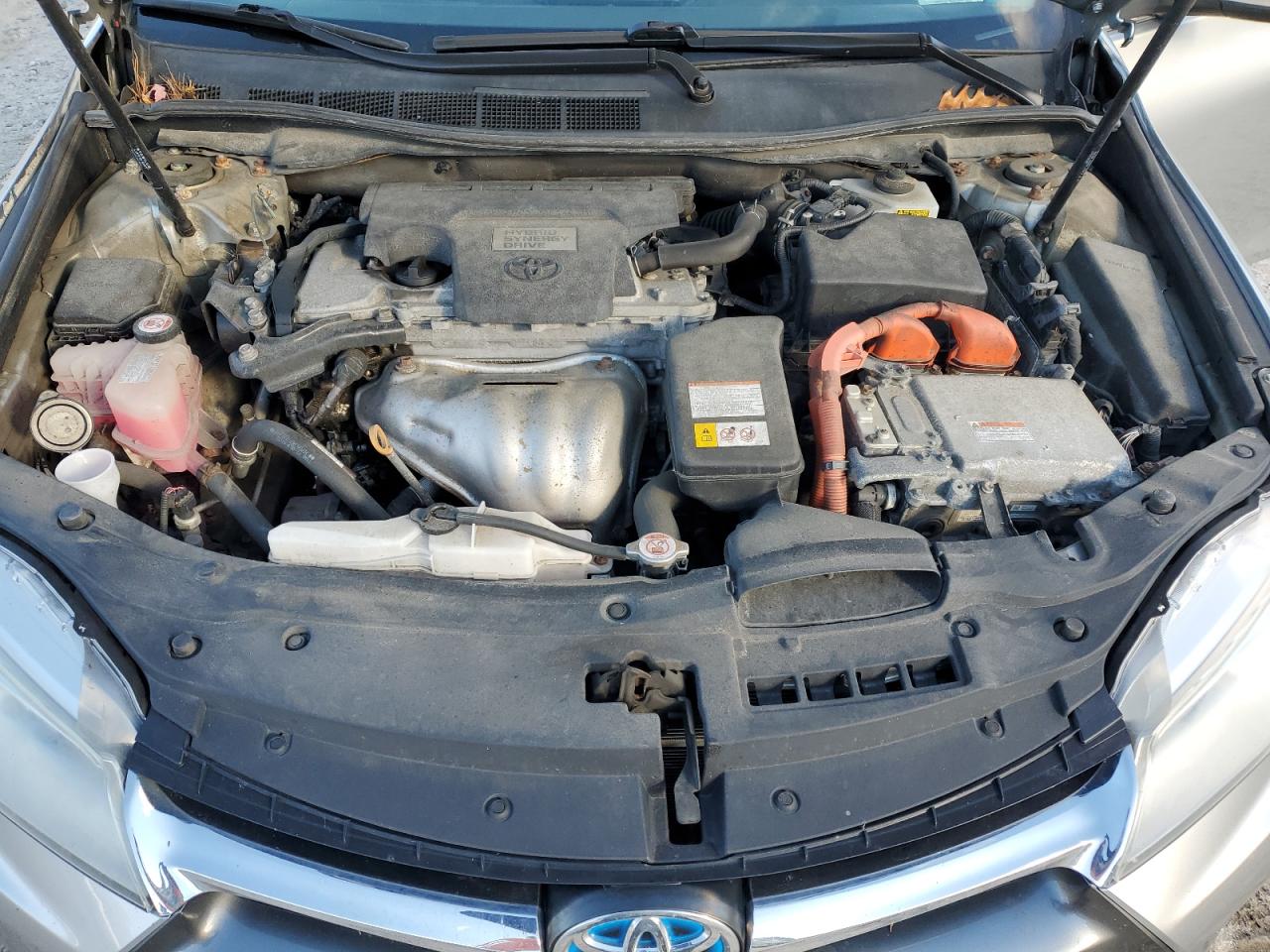 Toyota Camry Hybrid Image 5