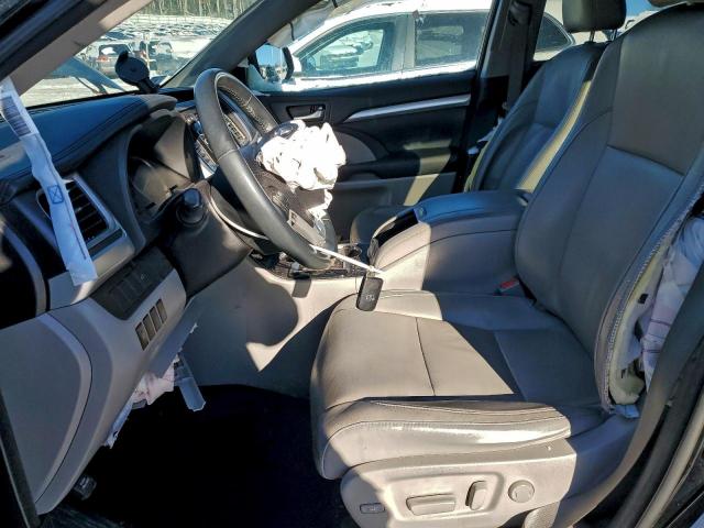 Toyota Highlander Xle Image 4