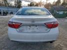 Toyota Camry Le Image 4