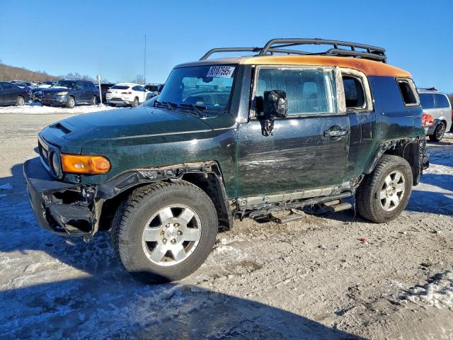  Salvage Toyota FJ Cruiser
