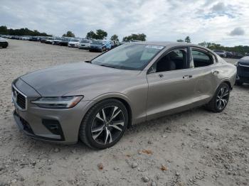  Salvage Volvo S60