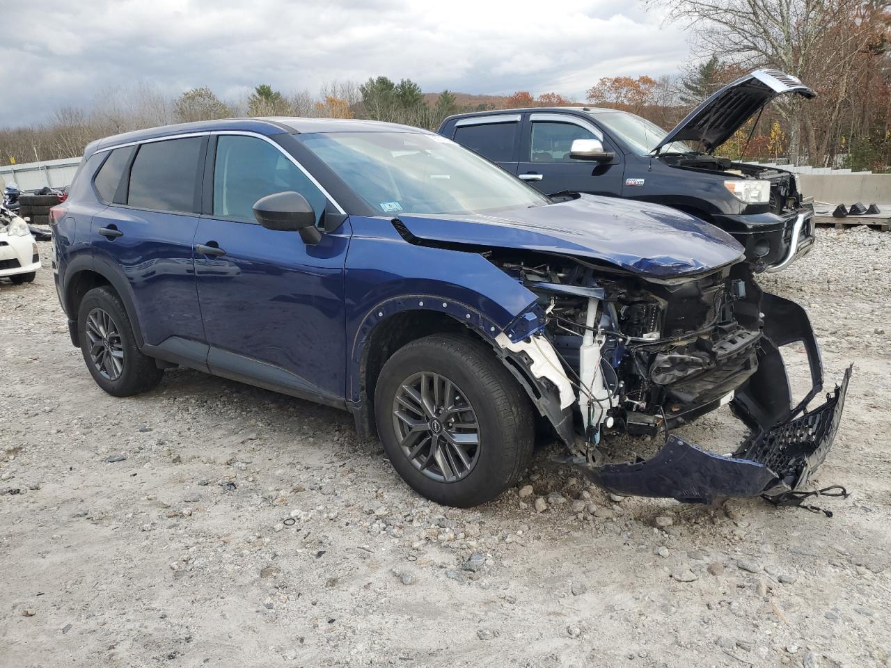 Nissan Rogue S Image 10