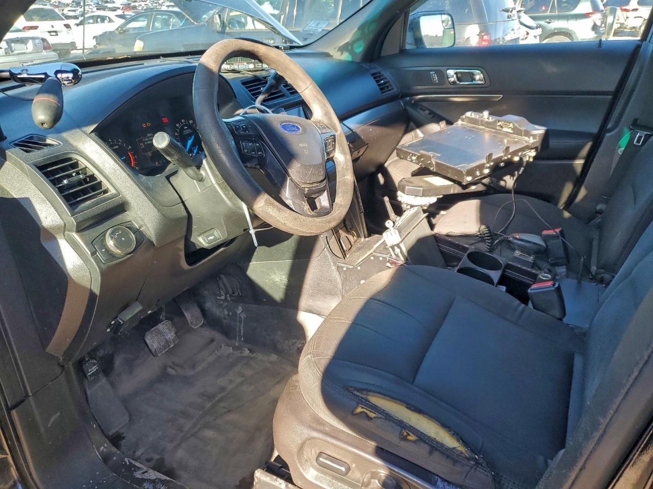 Ford Explorer Police Interceptor Image 9