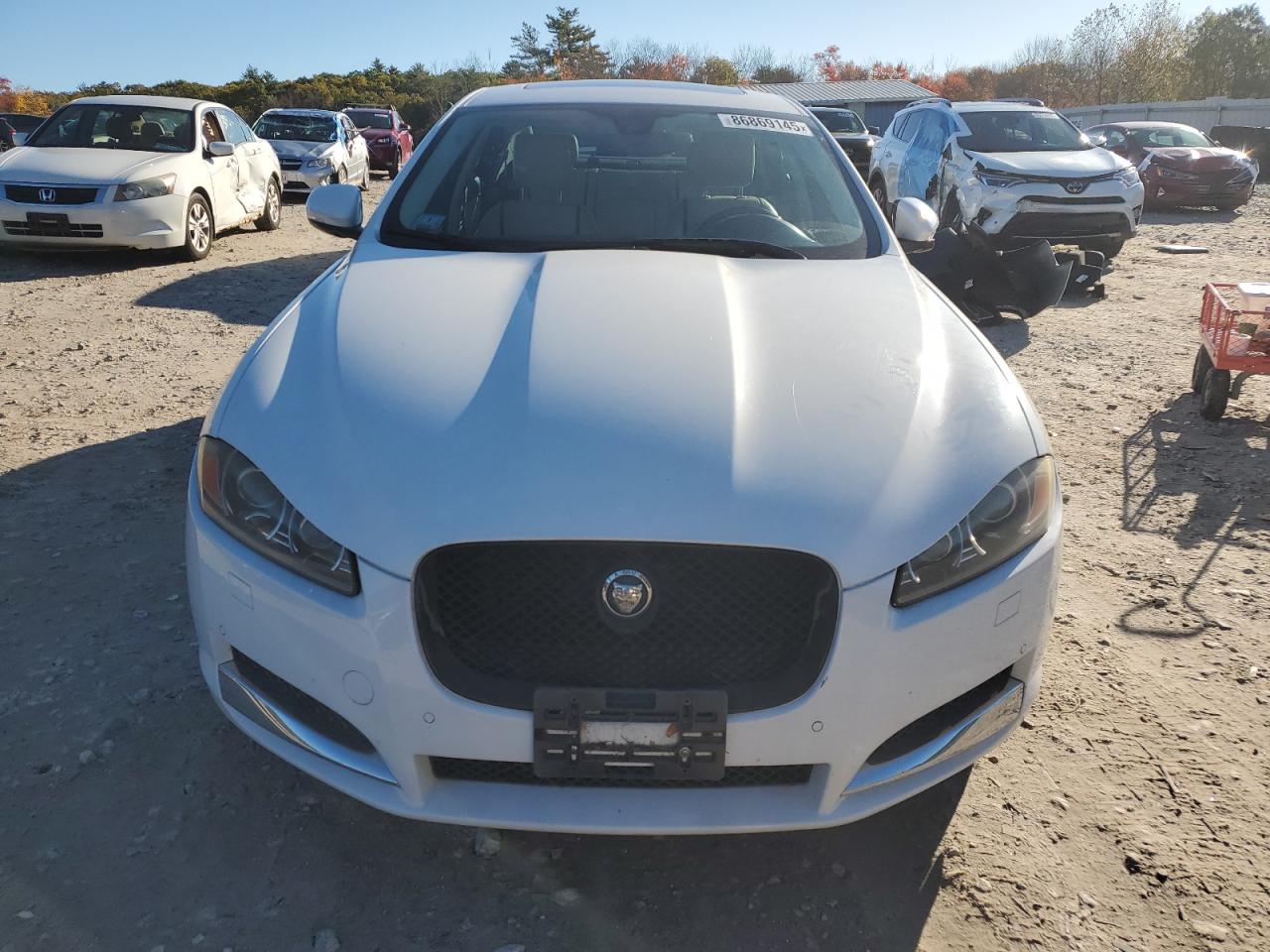 Jaguar XF Portfolio Image 10