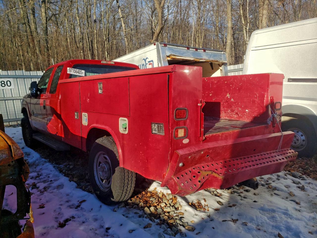 Ford F-350 Super Duty Image 4
