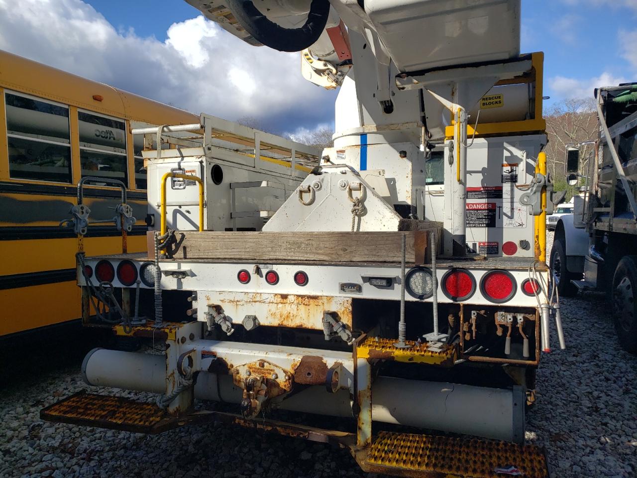 International 4000 Serie 4300 Image 6