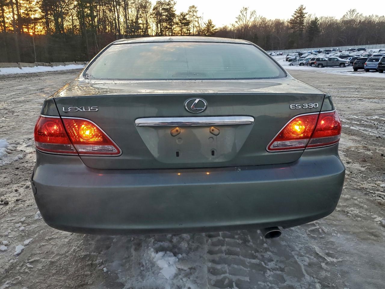 Lexus Es 330 Image 9