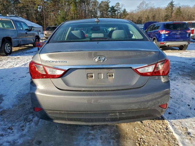 Hyundai SONATA Gls Image 12