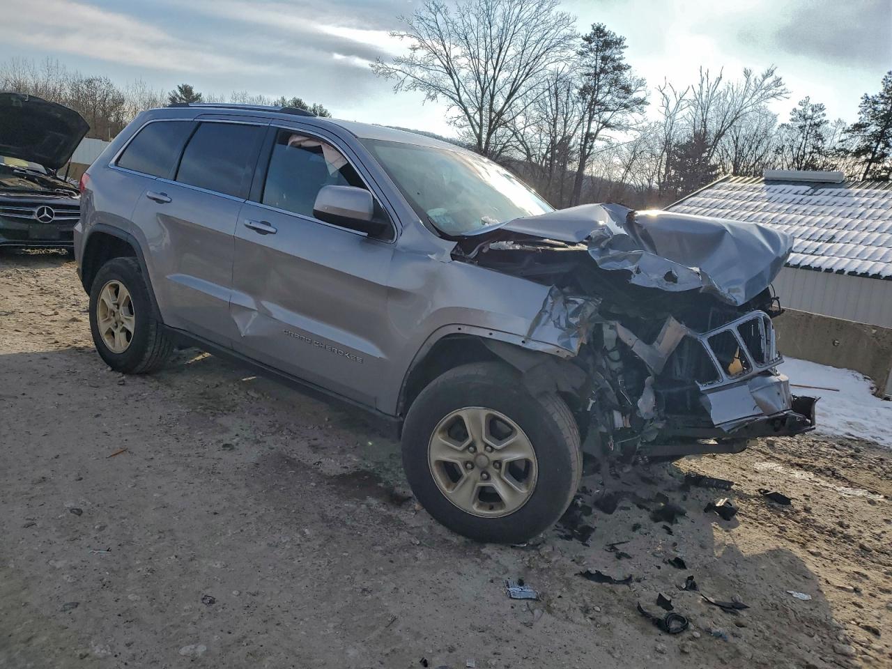 Jeep Grand Cherokee Laredo Image 6