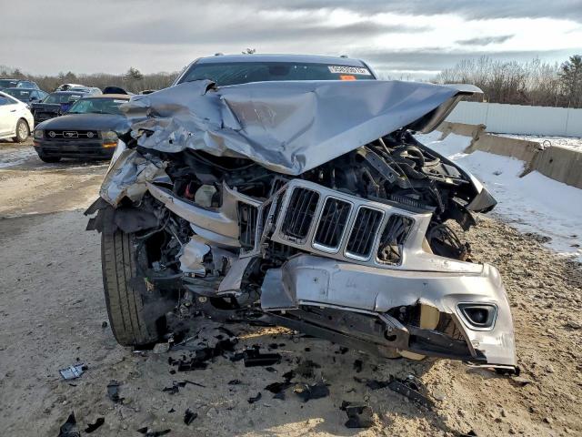 Jeep Grand Cherokee Laredo Image 3