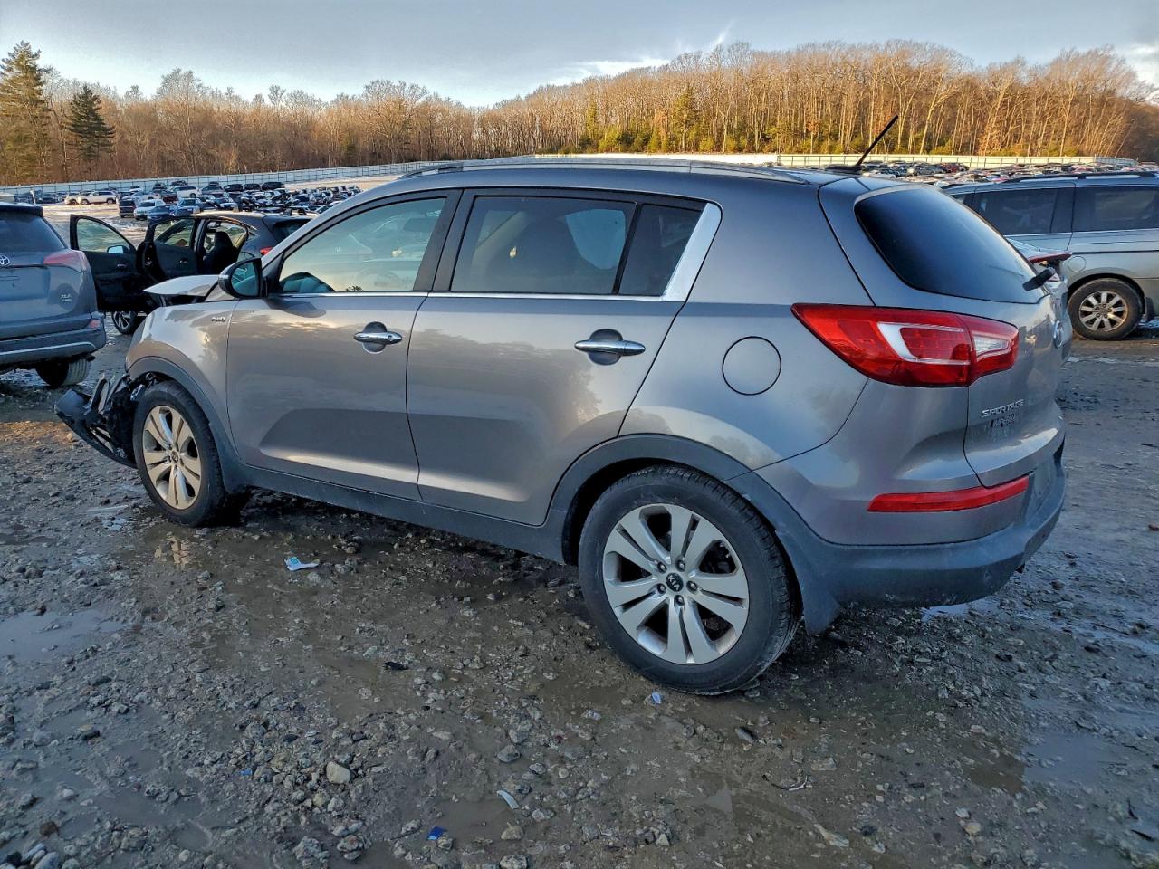 Kia Sportage Ex Image 2