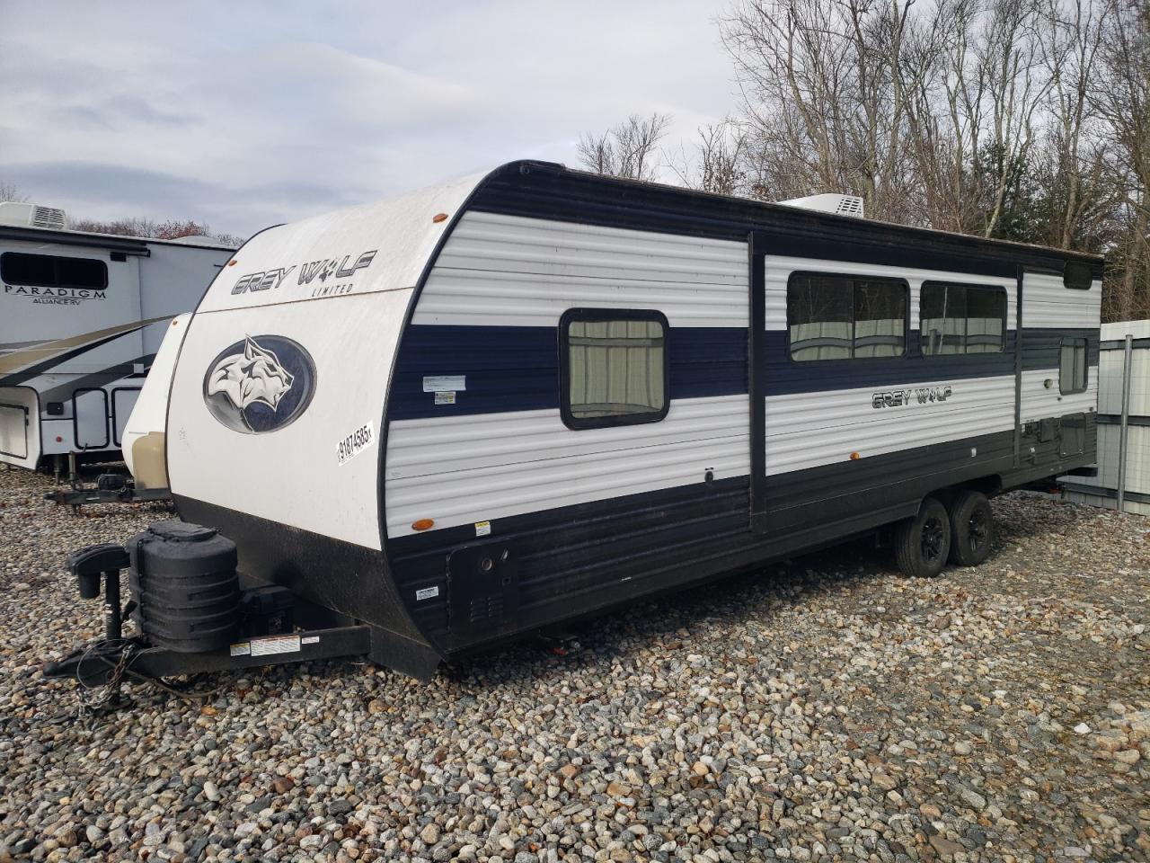 Wildwood Grey Wolf Image 4