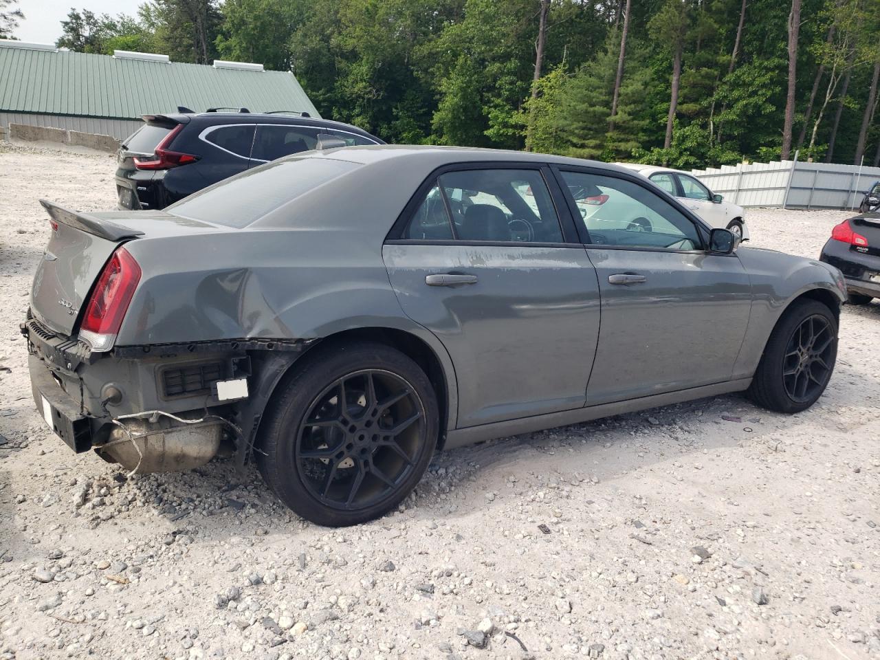 Chrysler 300 S Image 7