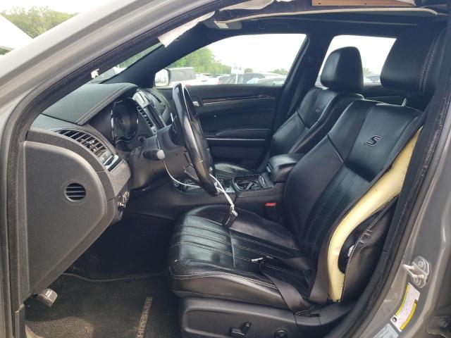 Chrysler 300 S Image 2