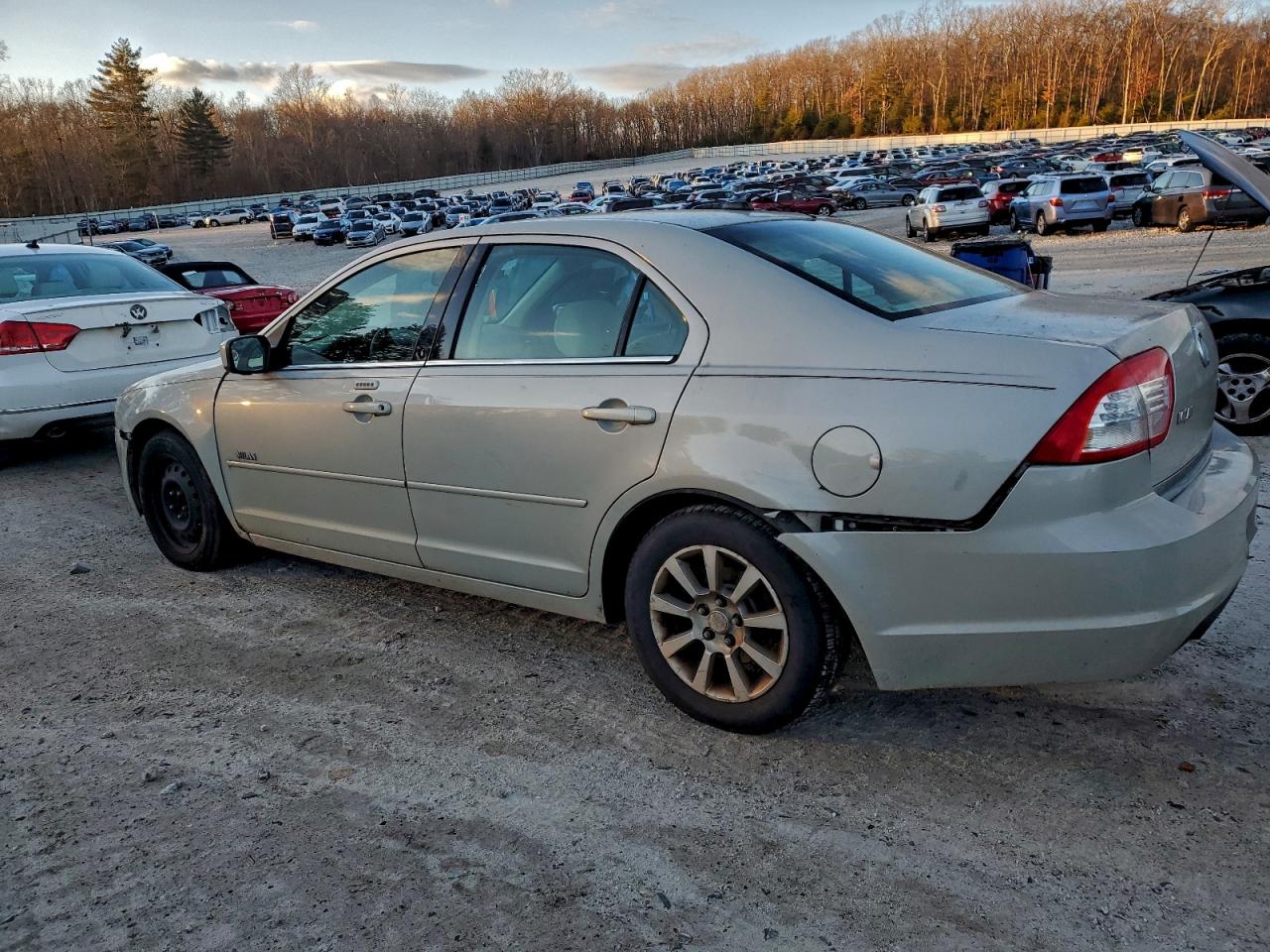 Mercury Milan Image 4