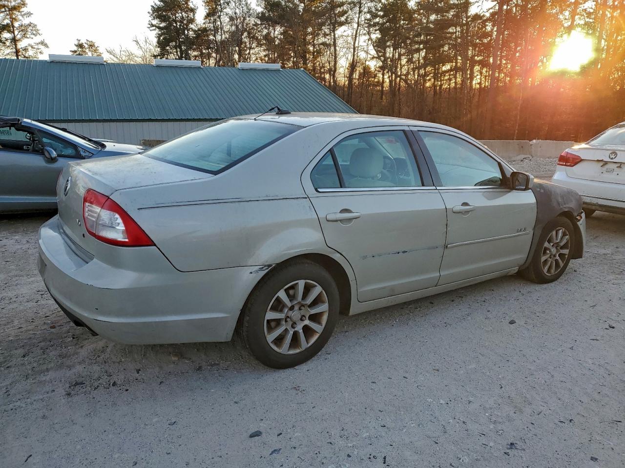 Mercury Milan Image 7