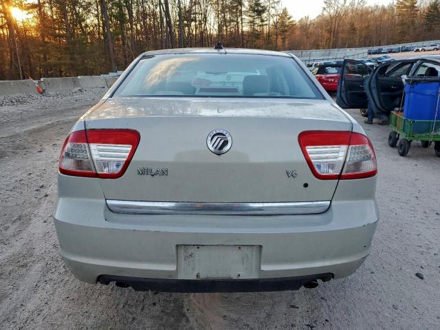 Mercury Milan Image 9