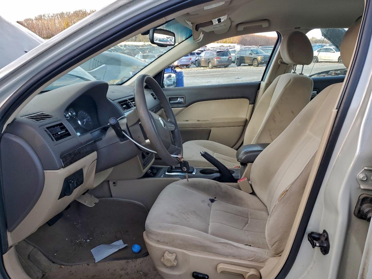 Mercury Milan Image 6