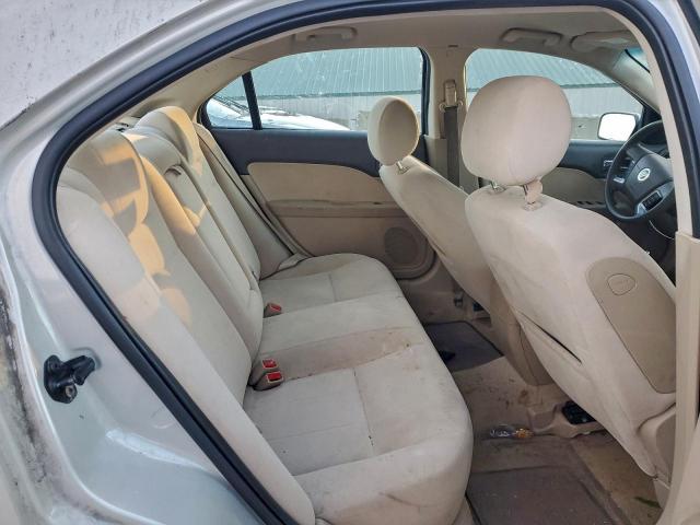 Mercury Milan Image 11