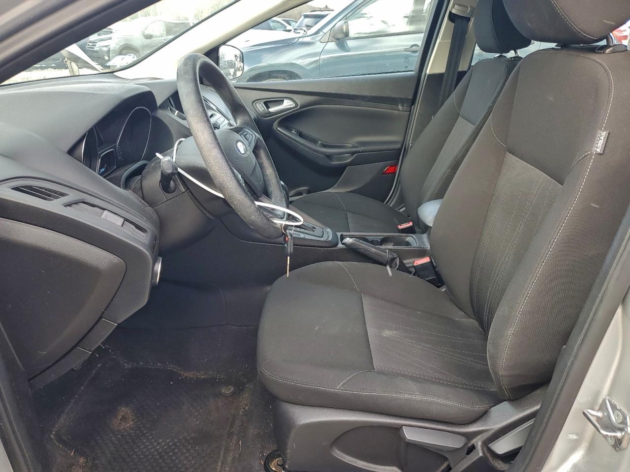 Ford Focus Se Image 10