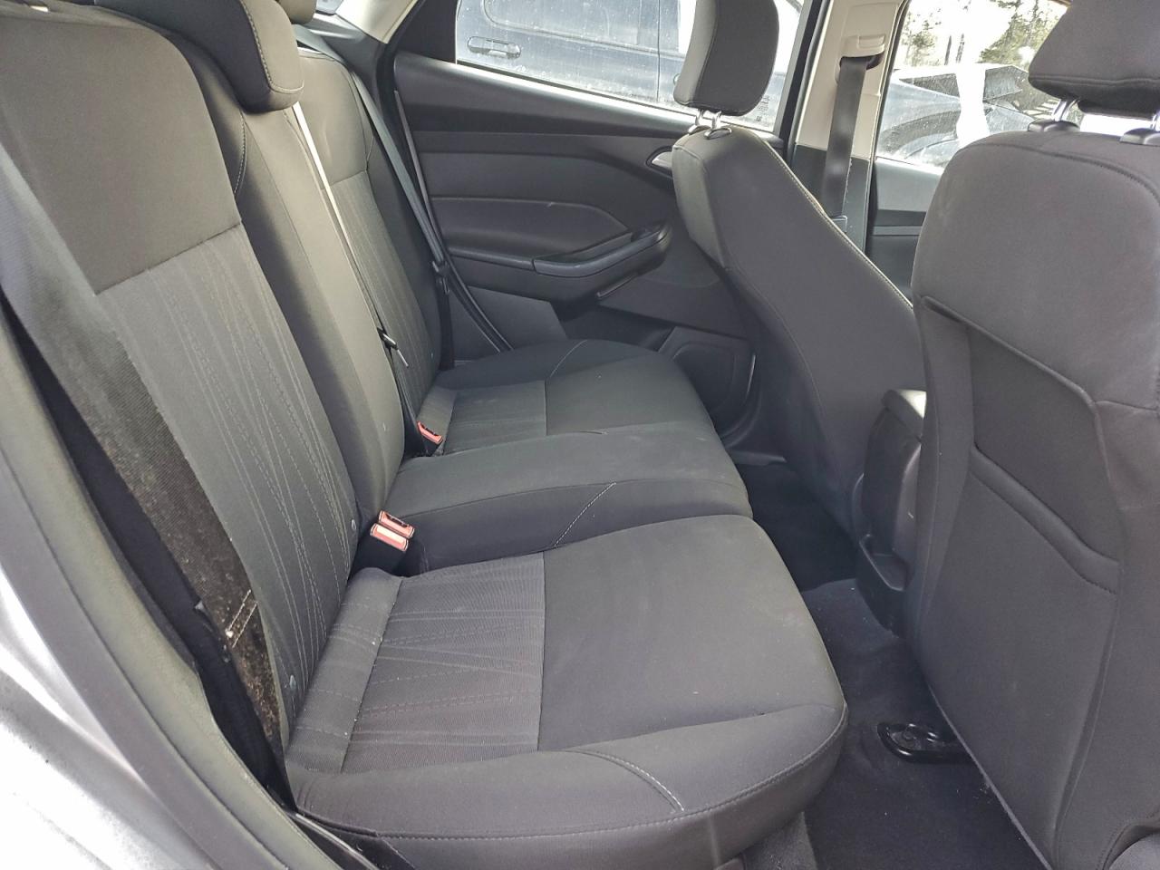 Ford Focus Se Image 7