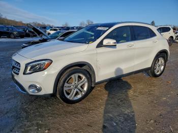  Salvage Mercedes-Benz GLA