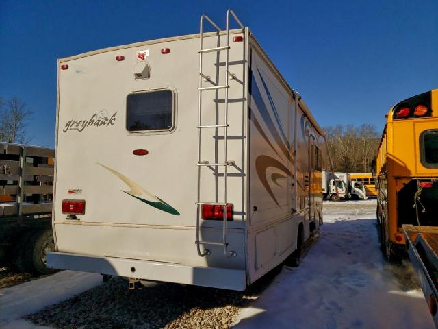 Ford Econoline E450 Super Duty Cutaway Van Image 5