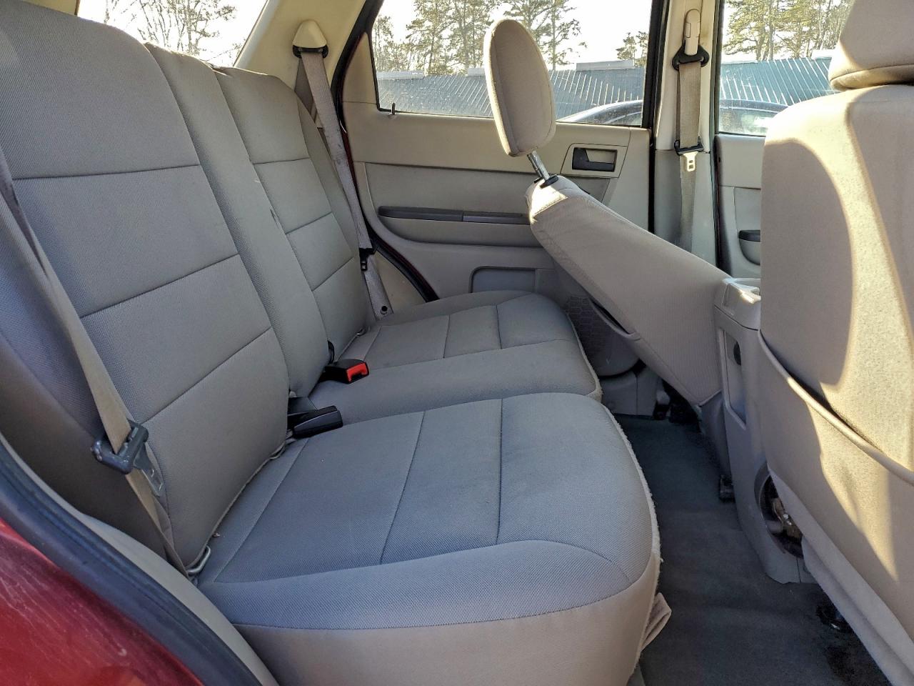 Ford Escape Xlt Image 11