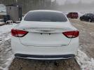 Chrysler 200 Limited Image 12