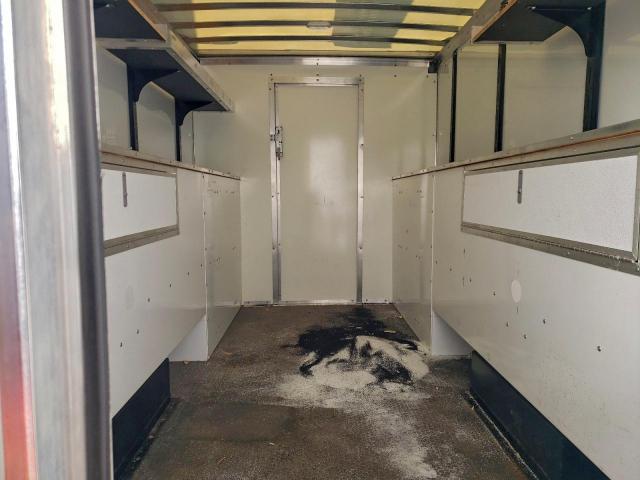 Ford E-350 E350 Super Duty Cutaway Van Image 3