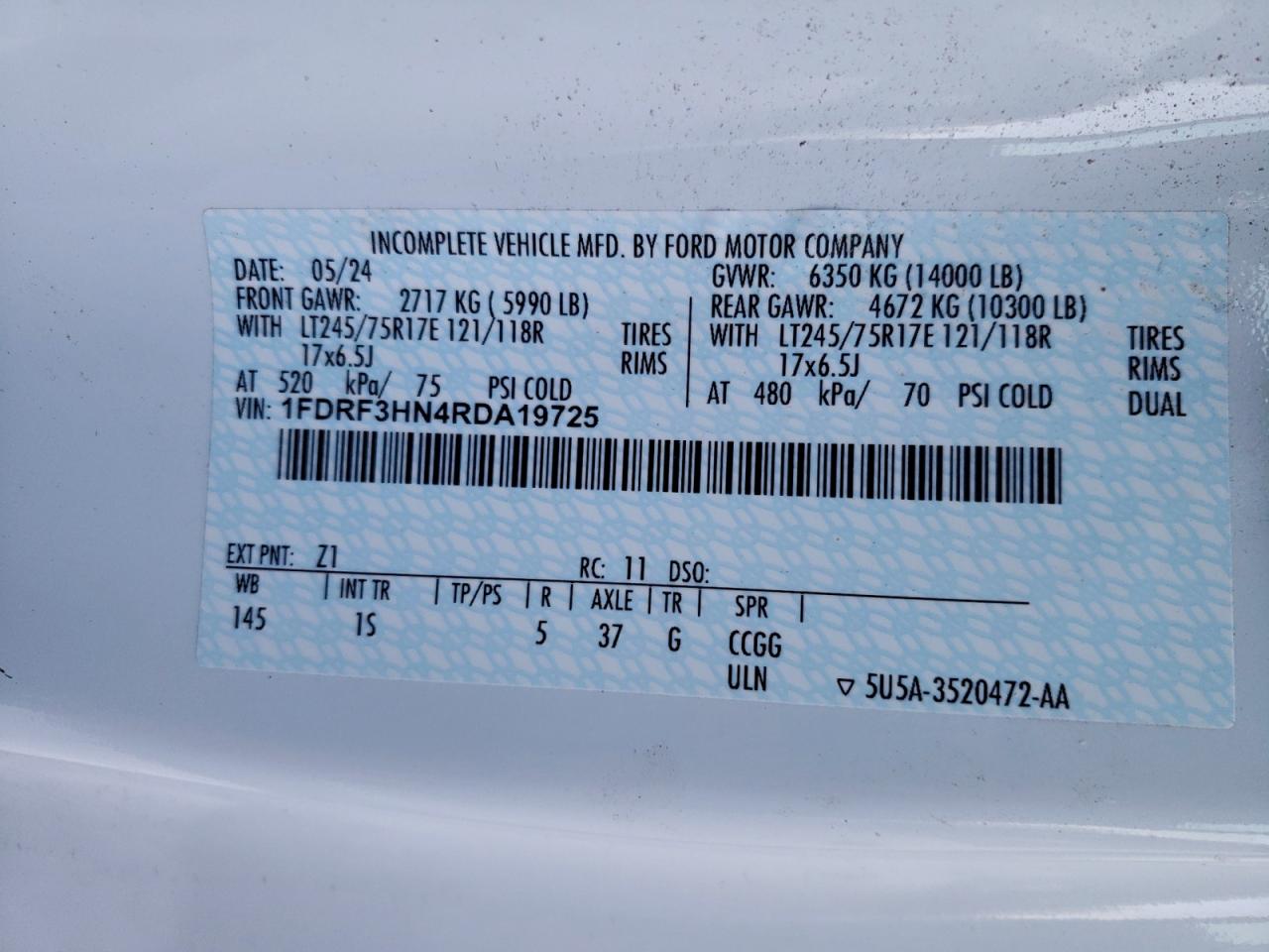 Ford F-350 Super Duty Image 4