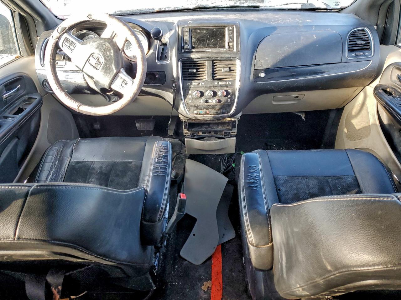 Dodge Caravan Sxt Image 4