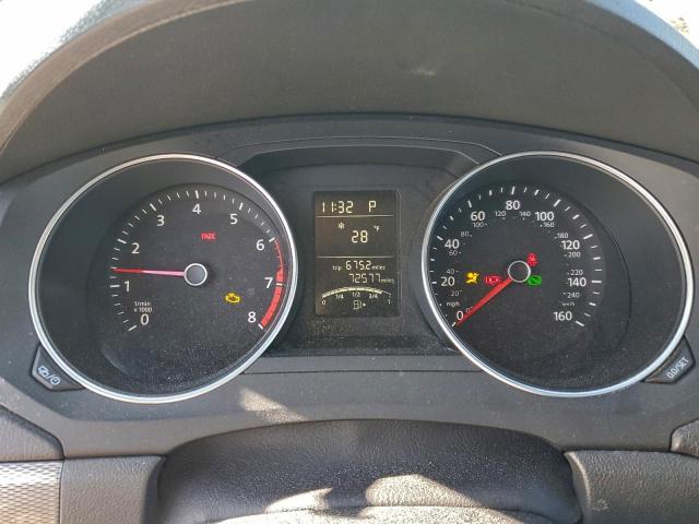 Volkswagen Jetta S Image 8