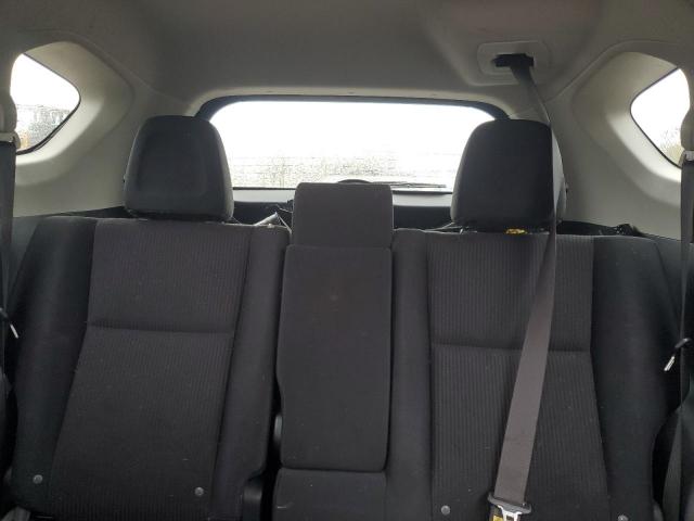 Toyota RAV4 Le Image 9