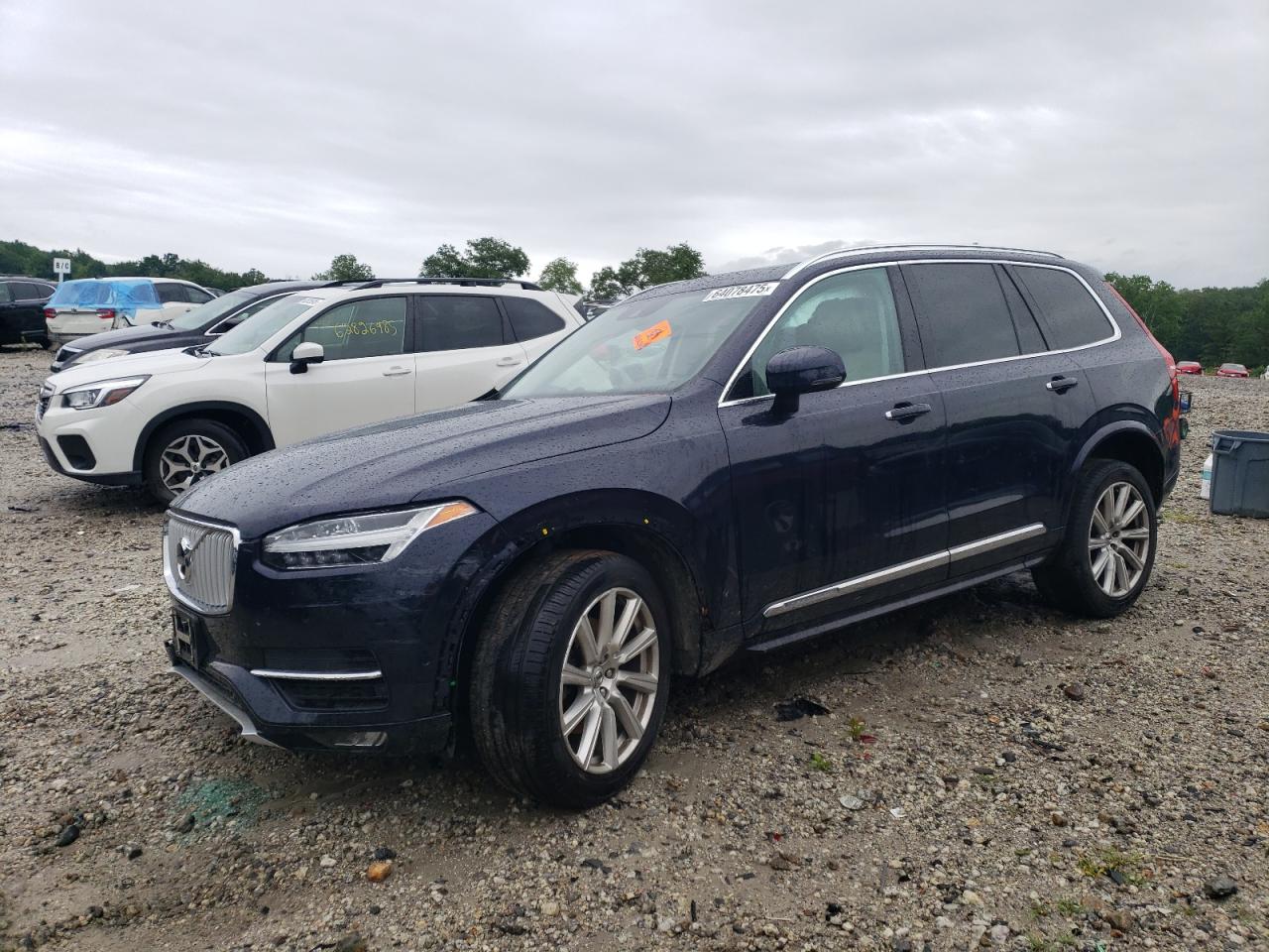 Volvo XC90 T6 Image 1