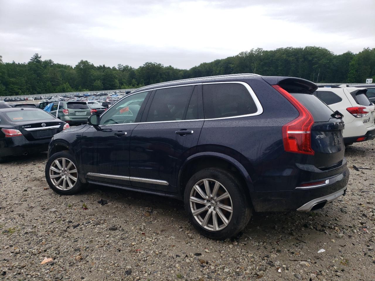 Volvo XC90 T6 Image 5