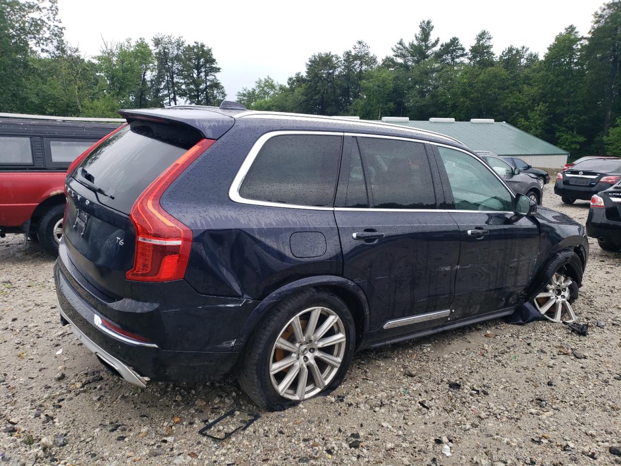 Volvo XC90 T6 Image 9