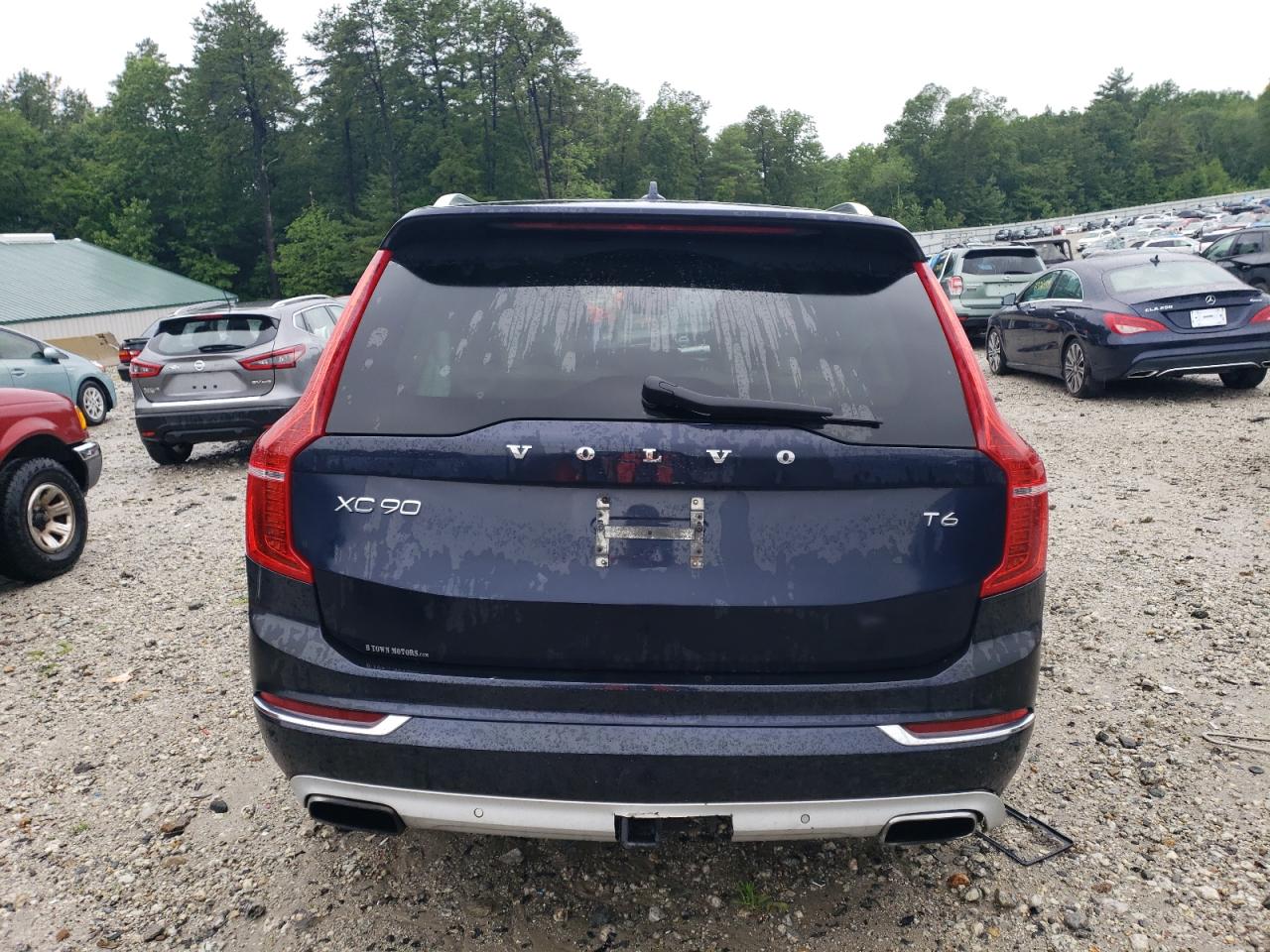 Volvo XC90 T6 Image 6