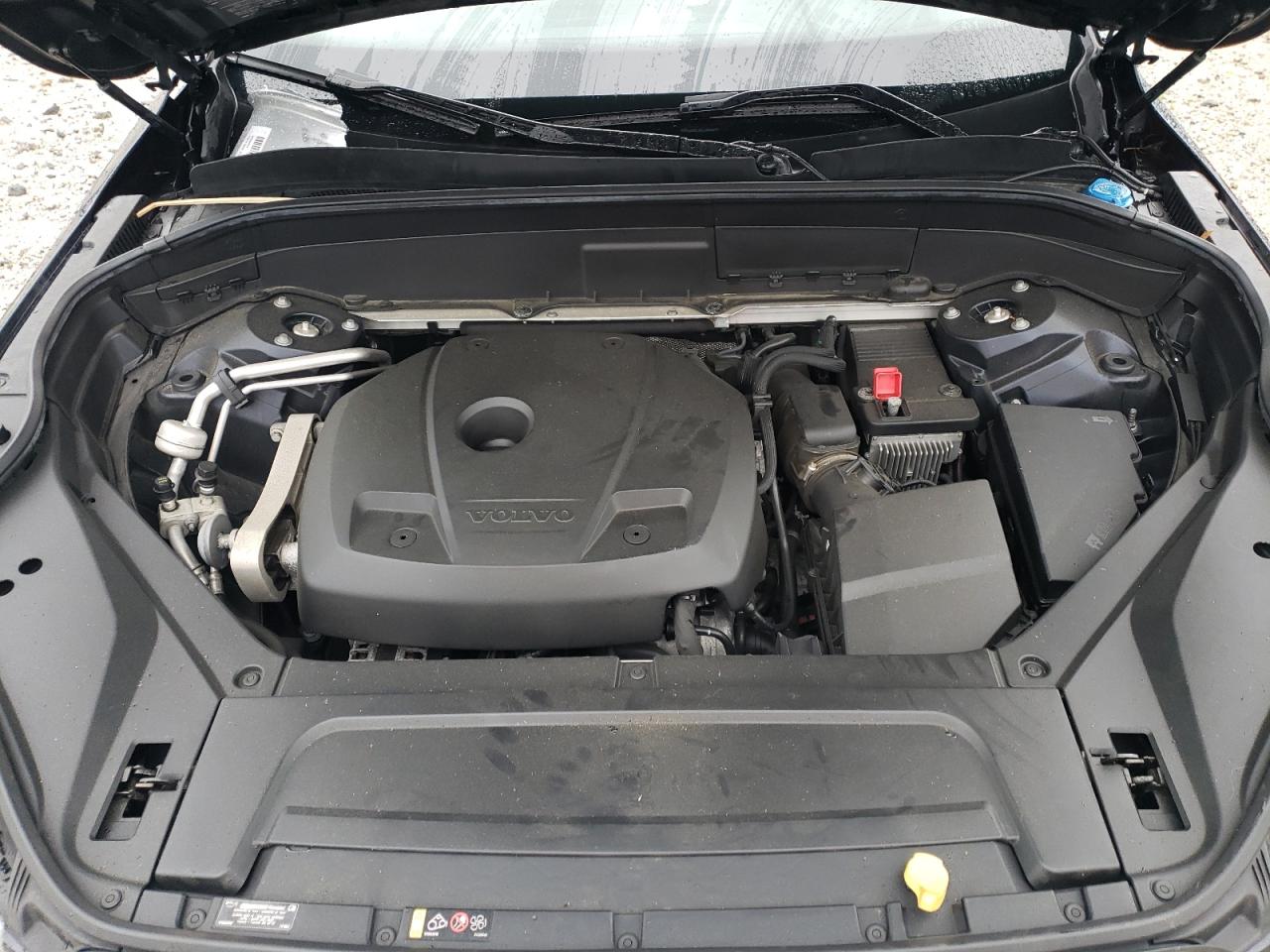 Volvo XC90 T6 Image 3