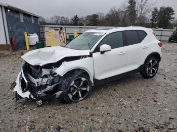  Salvage Volvo XC40