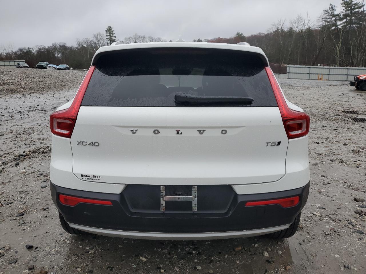 Volvo XC40 T5 Momentum Image 4