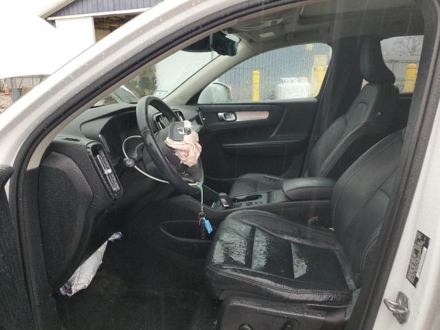 Volvo XC40 T5 Momentum Image 13