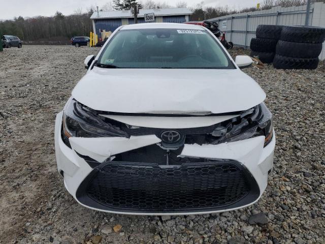 Toyota Corolla Le Image 3