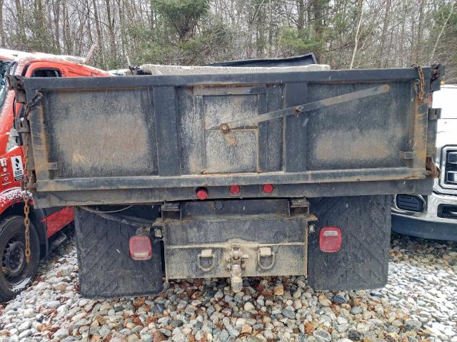 Ford F-550 Super Duty Image 9