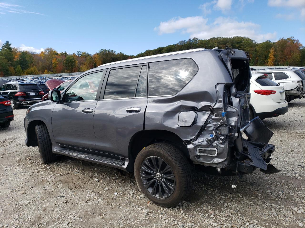 Lexus Gx 460 Premium Image 2