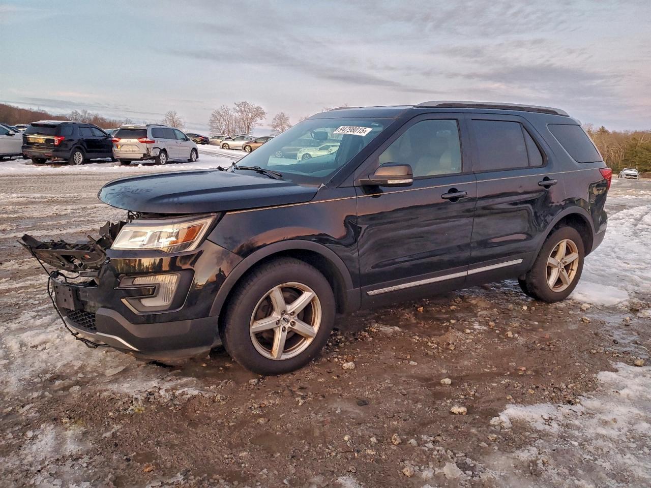 Ford Explorer Xlt Image 1