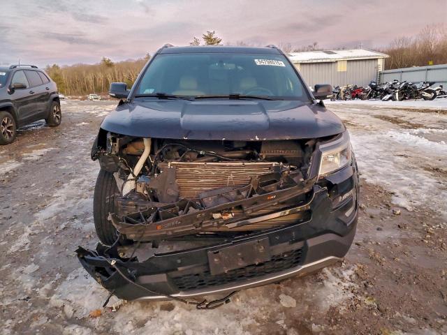 Ford Explorer Xlt Image 13