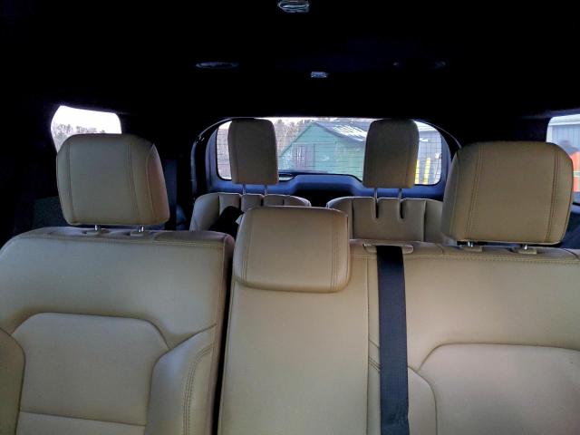 Ford Explorer Xlt Image 8