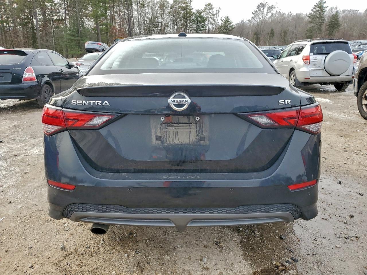 Nissan Sentra Sr Image 5