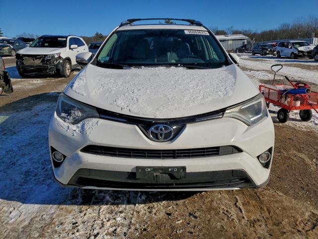 Toyota RAV4 Xle Image 8